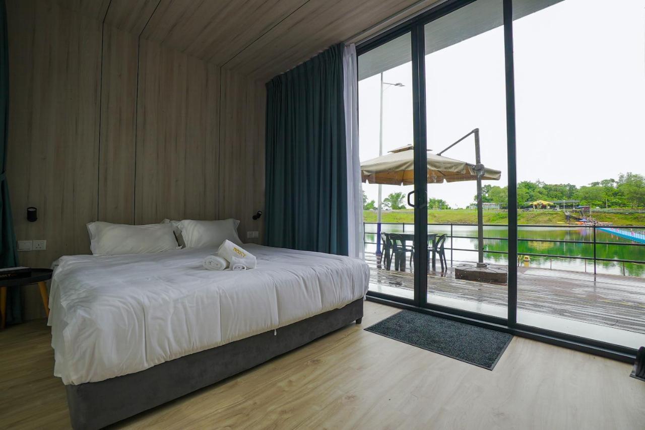 Roxy Tasik Biru Resort City Bau Kültér fotó