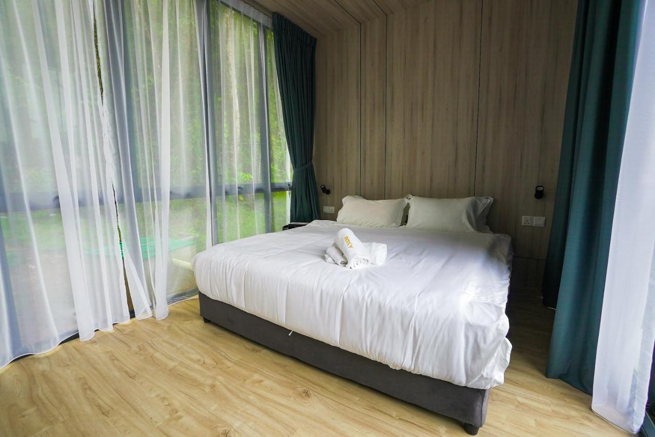 Roxy Tasik Biru Resort City Bau Kültér fotó