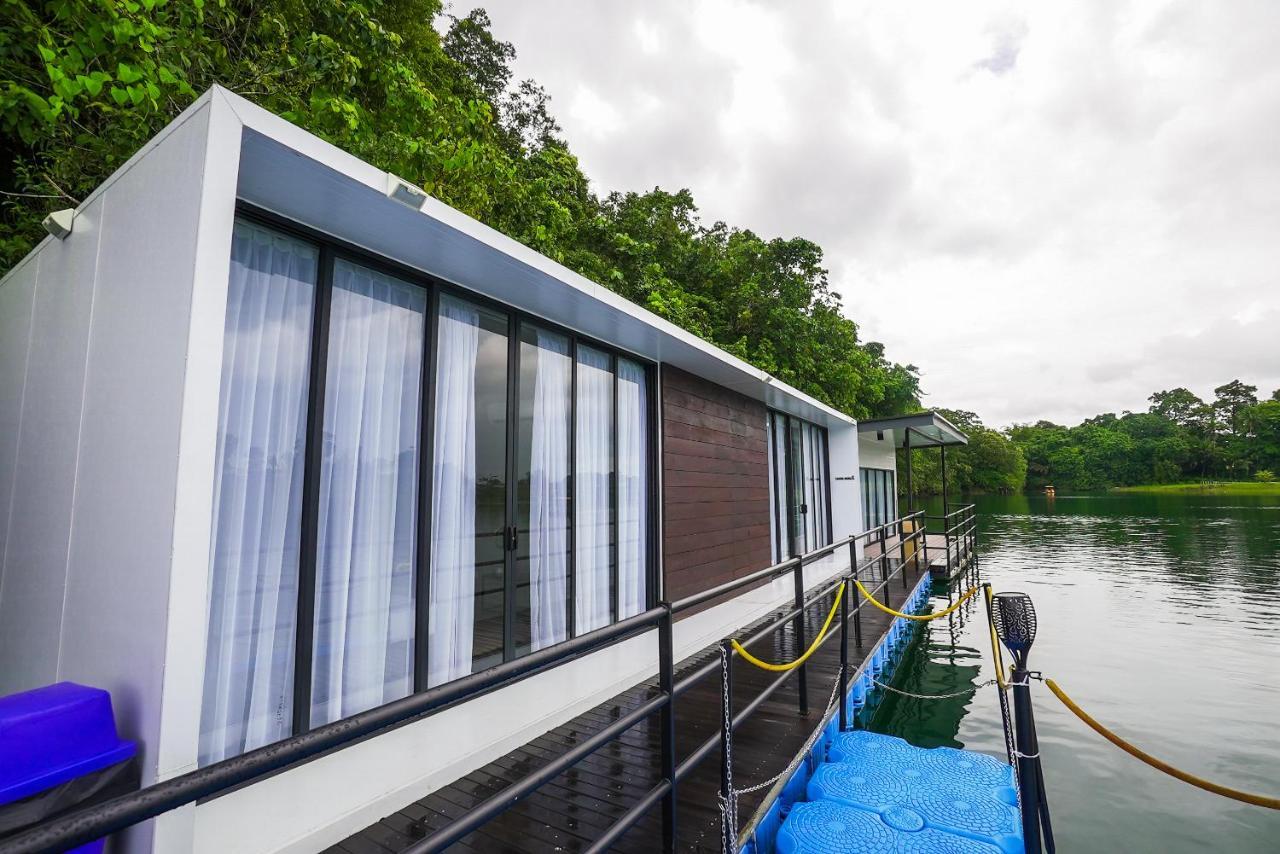 Roxy Tasik Biru Resort City Bau Kültér fotó