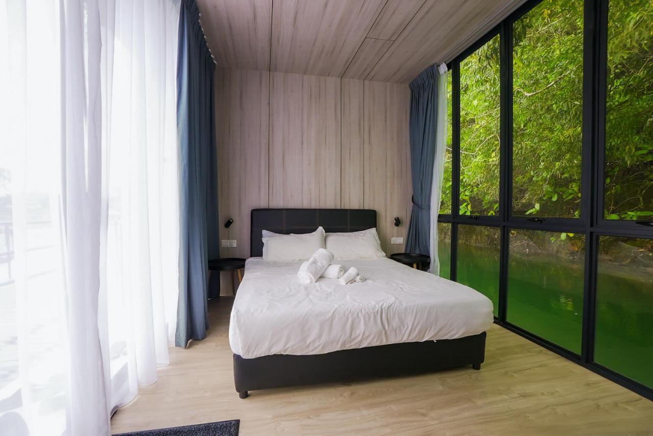 Roxy Tasik Biru Resort City Bau Kültér fotó
