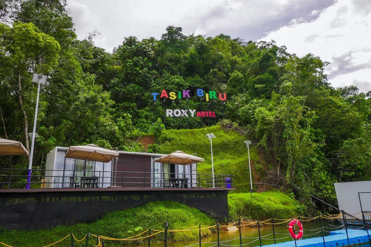 Roxy Tasik Biru Resort City Bau Kültér fotó